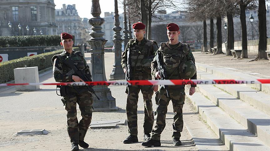 France: Louvre attack suspect '29-year-old Egyptian'