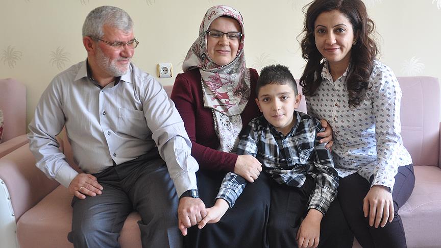 Öğretmeninin 'kar tanesi' ailesinin 'umudu'