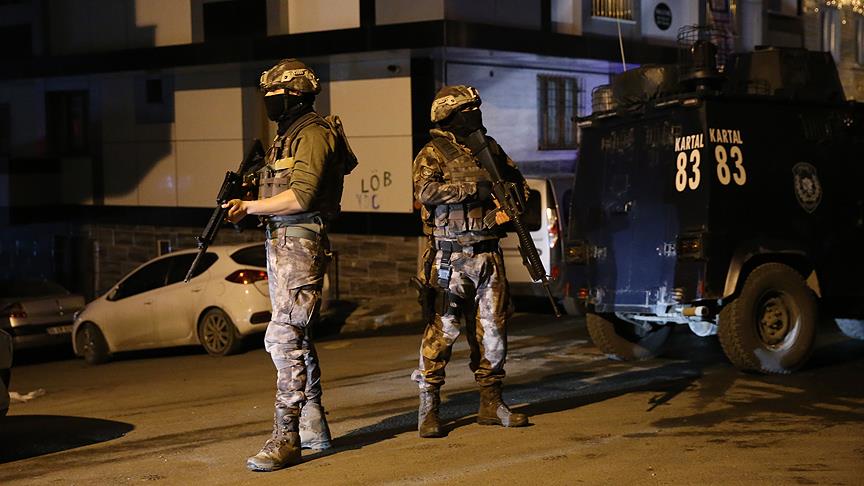 İstanbul ve Kocaeli'de DEAŞ operasyonu: 18 gözaltı