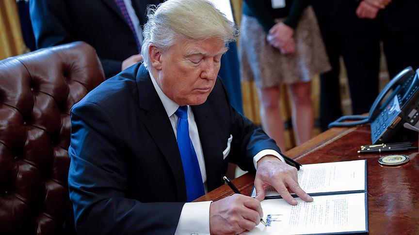 97 компаний из США оспаривают иммиграционный указ Трампа