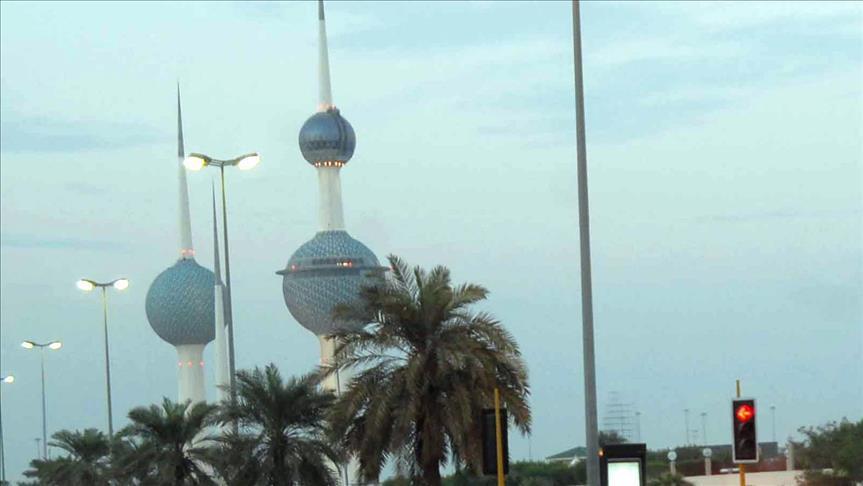 استقالة وزير الإعلام الكويتي