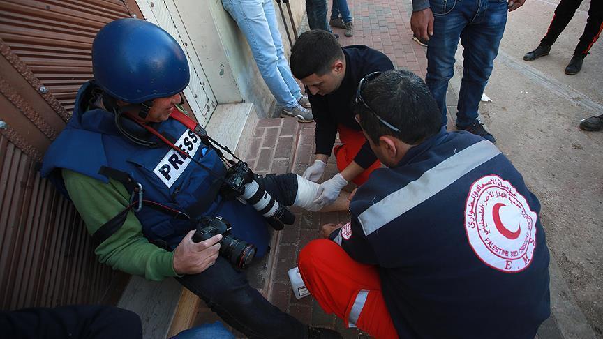 Anadolu Agency freelancer injured in West Bank protest