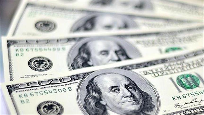 هبوط جديد للريال اليمني يصعد بأسعار السلع