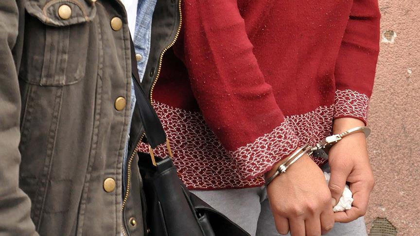 Başörtülü üniversitelilere sözlü tacizde bulunan şahıs adliyeye sevk edildi