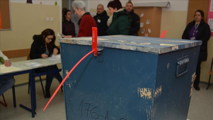 Glasač u Stocu pokušao iznijeti listić sa biračkog mjesta