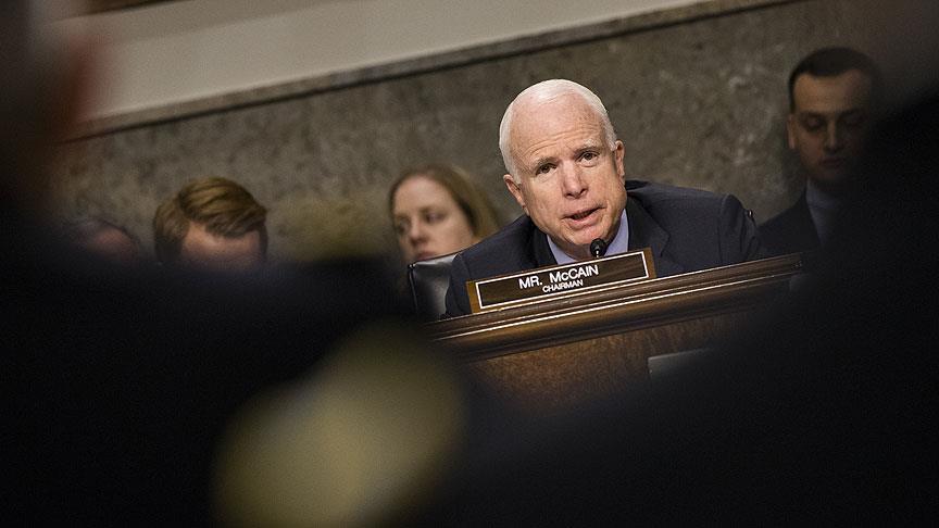 Senatör McCain: ABD, DEAŞ'ı yenmek için Türkiye ile çalışmalı
