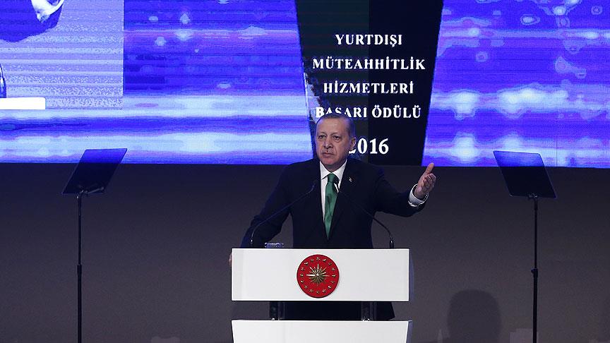 Cumhurbaşkanı Erdoğan: Siyaset eğer dürüst yapılırsa, millet sizi bir yerlere getirir