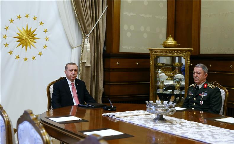 Erdogan reçoit le chef d'Etat-major turc