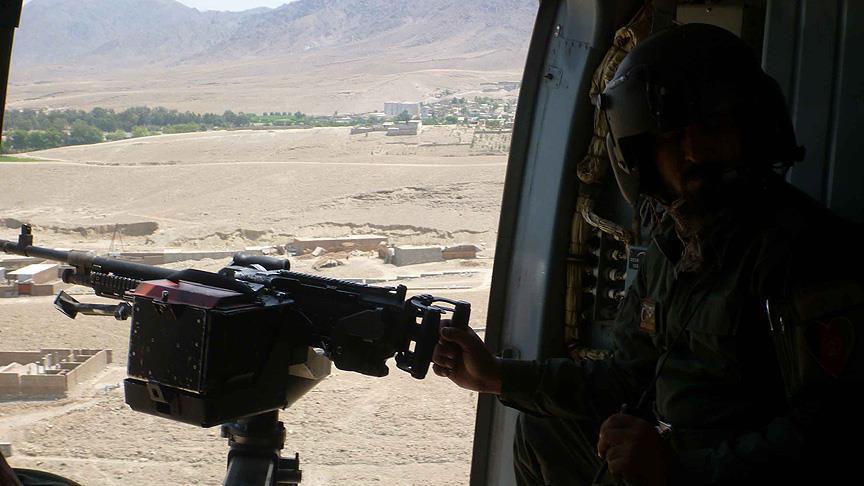 فرود اضطراری بالگرد نظامی افغانستان