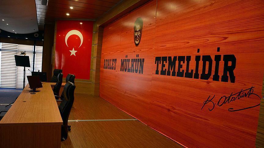 Турција: Издадени налози за приведување на 100 осомничени членови на ФЕТО 