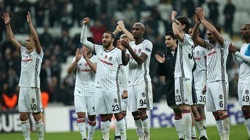 Beşiktaş, UEFA Avrupa Ligi'nde Olympiakos ile eşleşti