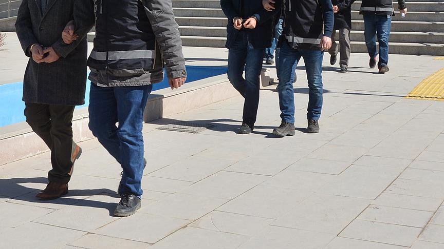 Aydın'daki FETÖ operasyonunda 'ByLock'çu 13 eski polis gözaltına alındı