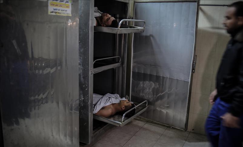 انتشال جثامين 3 عمال فلسطينيين من نفق على حدود غزة
