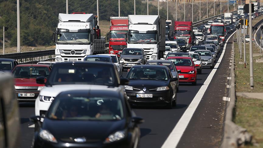 Renault Mais Genel Müdürü Çağdaş: Türkiye'de her bin kişiye 150 araç düşüyor