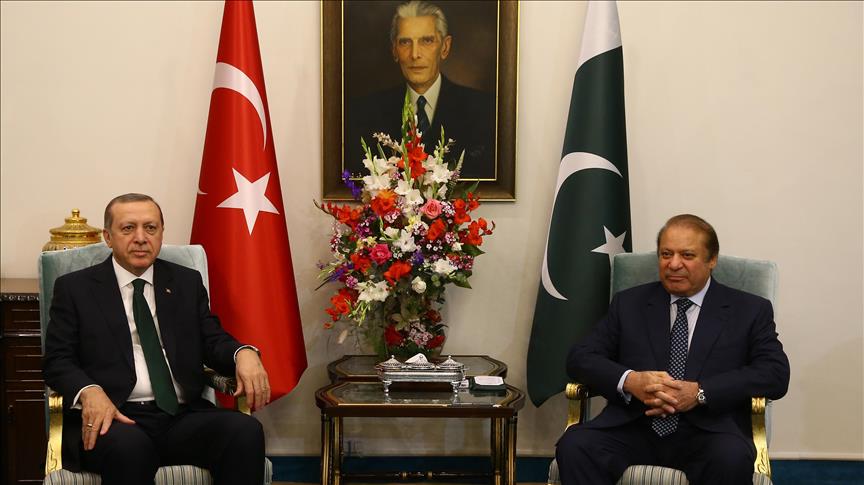 Erdogan arrives in Pakistan to attend economic summit