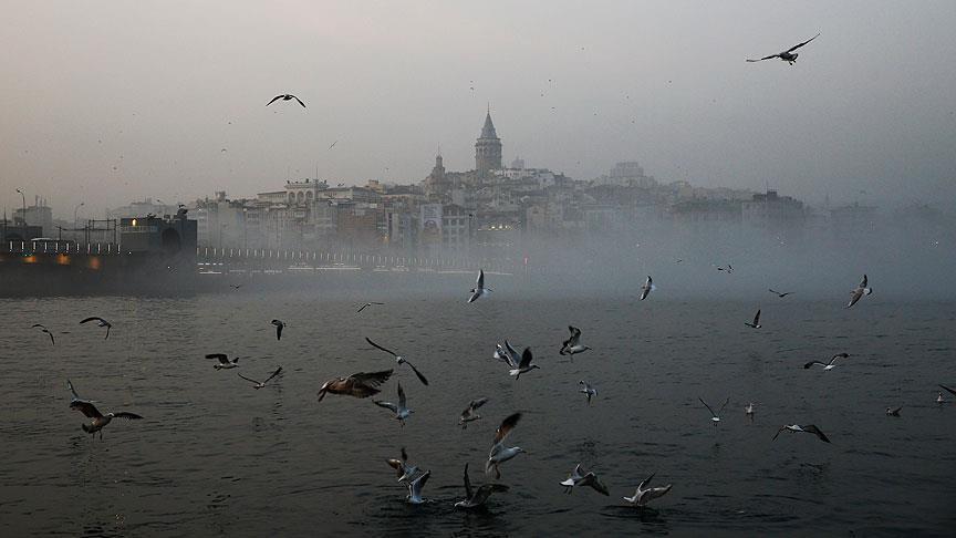 Turquie: Un épais brouillard perturbe le trafic aérien à Istanbul