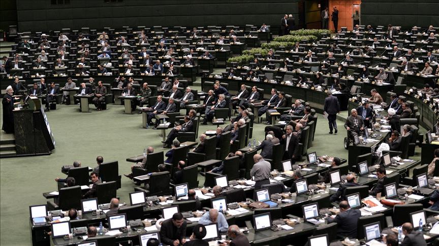 Hoping to relocate capital, Iranian MPs turn to leader