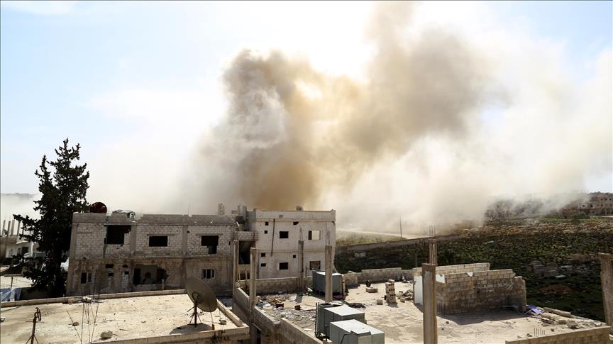 Regime attack kills 10 civilians in central Syria
