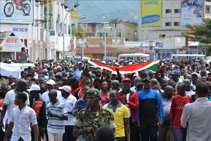Burundi : Des manifestations contre un gouvernement de transition