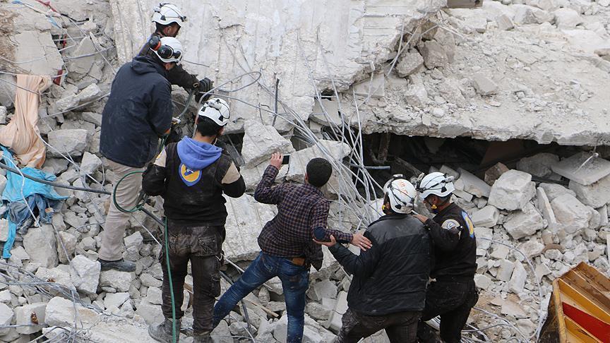 Авиаудары по Идлибу и Хомсу унесли жизни 9 человек