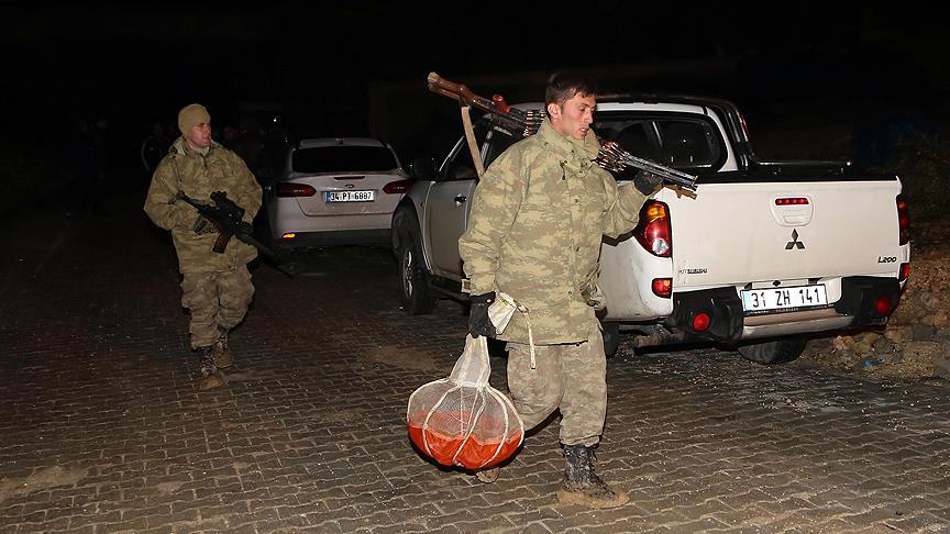 Hatay'a düşen Suriye savaş uçağının pilotu bulundu