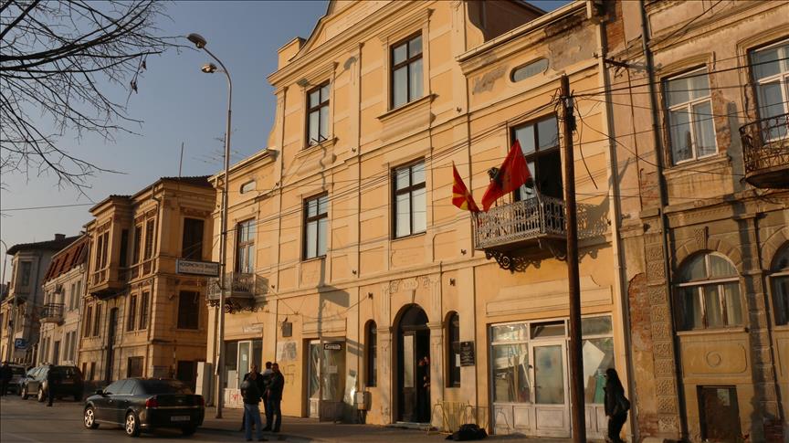 Sulmohet Muzeu i Alfabetit shqip në Manastir