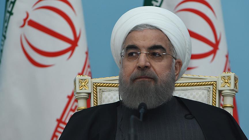 İran'da cuma hutbelerinde Ruhani'ye eleştiri