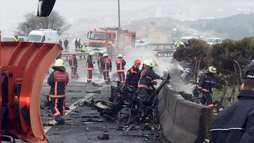 Helicopter crashes in Istanbul suburb