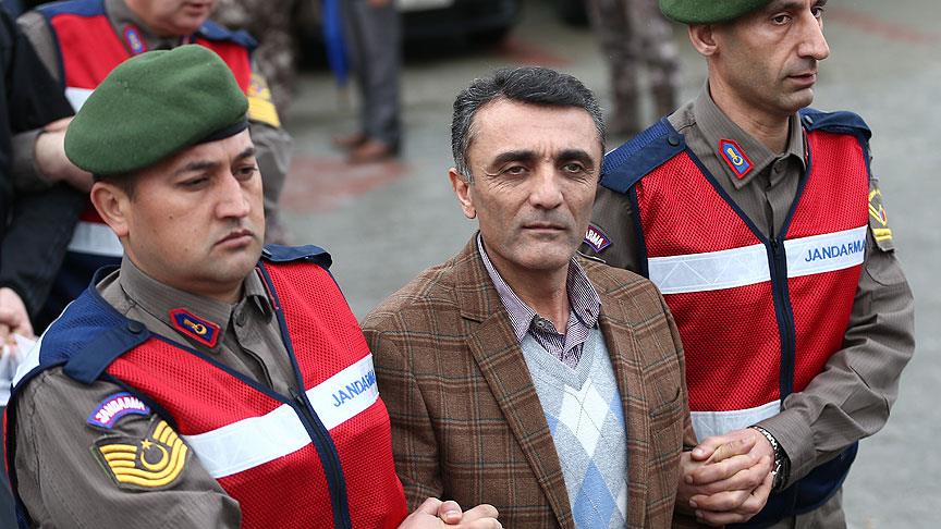 Zekeriya Kuzu'nun cüzdanındaki bir dolar oğlunun koleksiyonu içinmiş