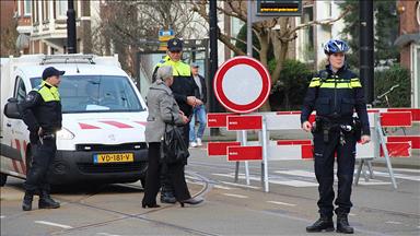 'Bakan Kaya'nın aracı Hollanda'da durduruldu'