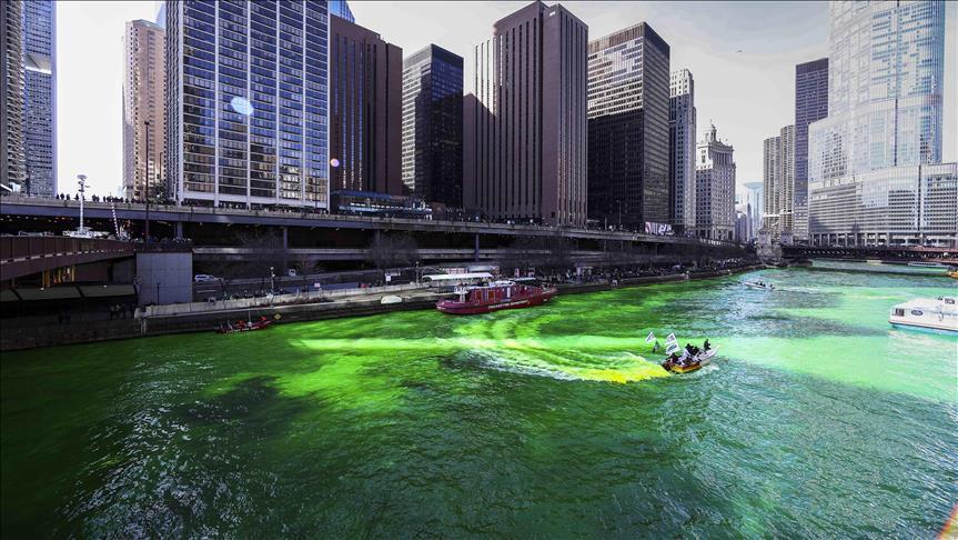 Денот на Свети Патрик во Чикаго: Сè во знакот на зелената боја