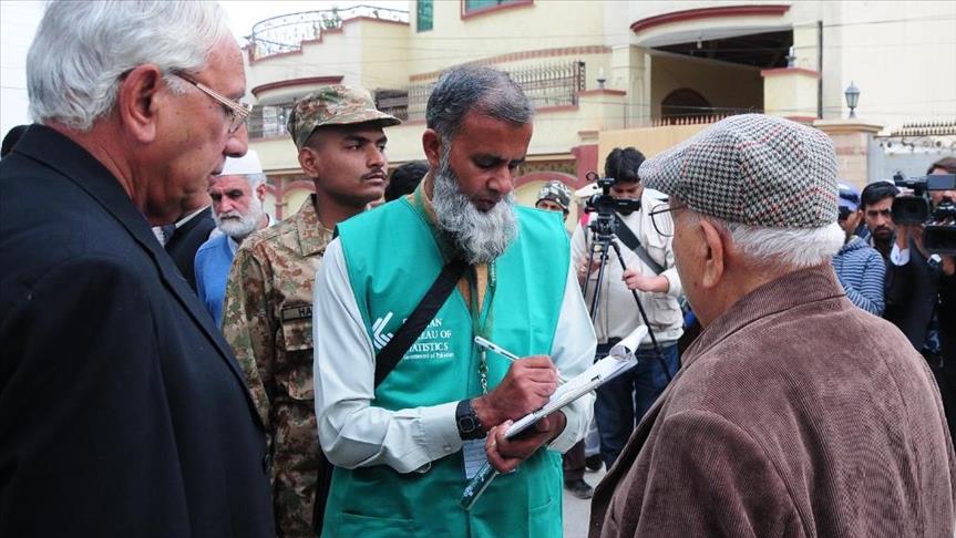 باكستان تبدأ أول تعداد سكاني منذ عقدين