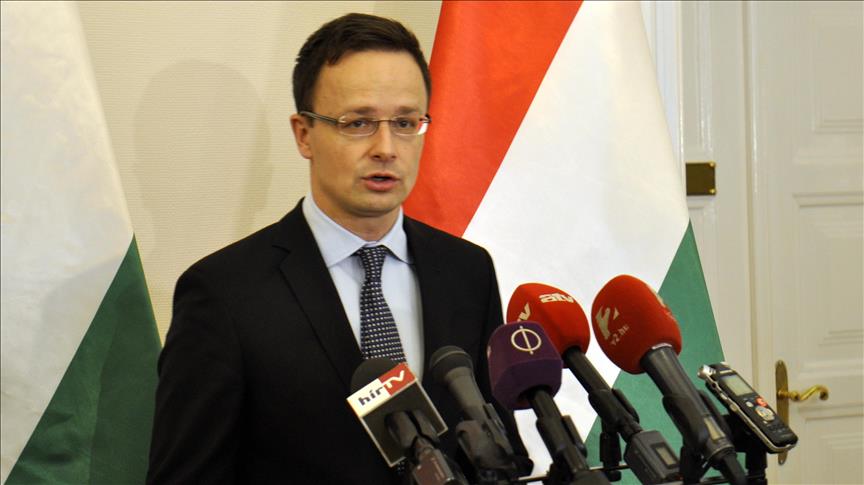 Hungary says EU lied to Turkey over refugee deal