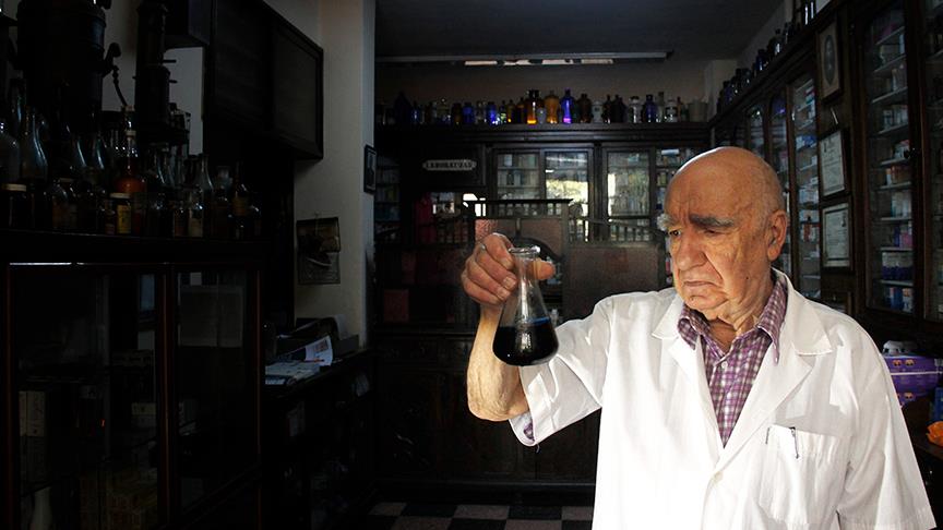 'Müze dükkan'da yarım asırdır şifa dağıtıyor