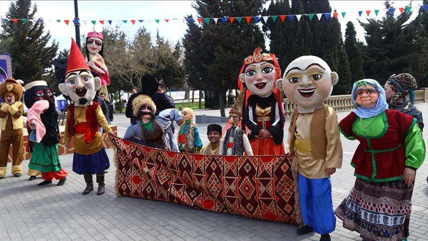 Në Azerbajxhan fillon kremtimi i festës së pranverës