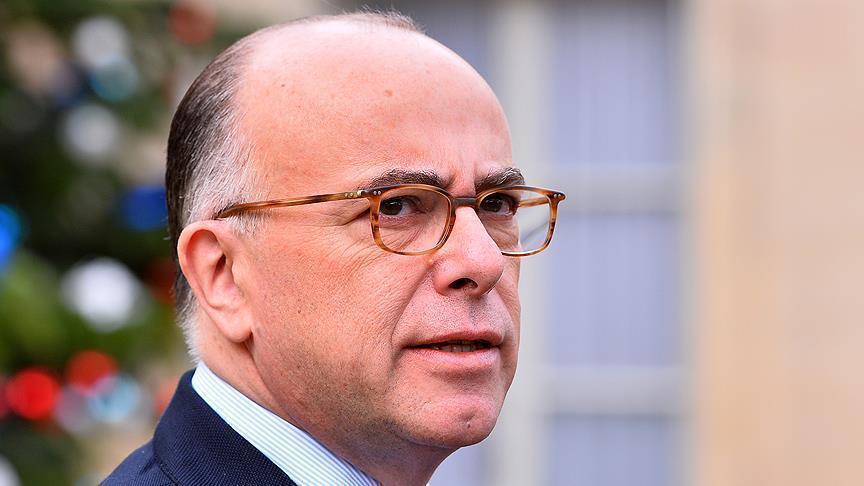 وزير الداخلية الفرنسي: مهاجم "أورلي" هو نفسه مُطلق النار على الشرطة