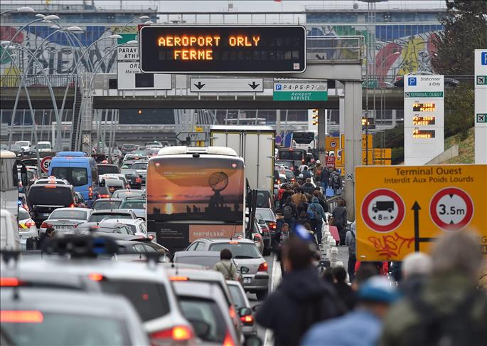 France/attaque d'Orly: Autopsie du corps de l'assaillant prévue dimanche (médias)
