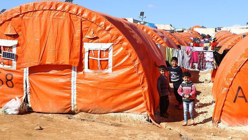 In Idlib tent city, Syrian displaced live hand to mouth