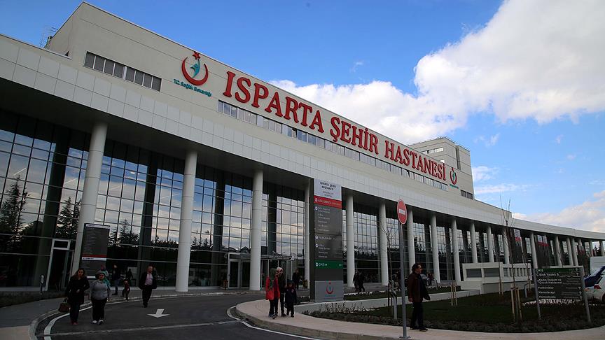 Isparta Şehir Hastanesi hasta kabulüne başladı 