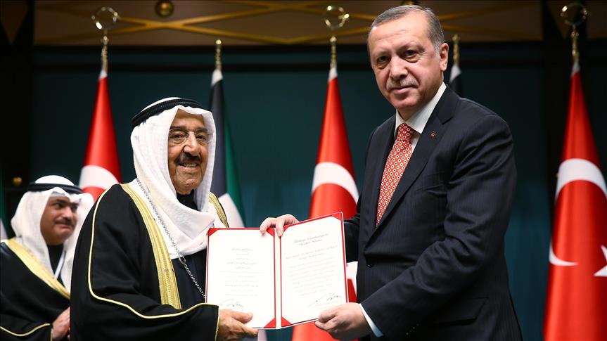 Erdogan confers Kuwaiti emir with Order of State