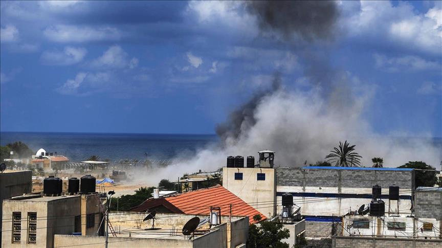 Israeli shelling kills Palestinian, injures 2 in Gaza