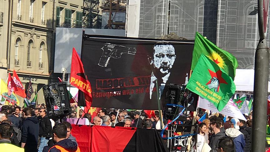 Terör örgütü İsviçre'de Erdoğan'ı hedef gösterdi 