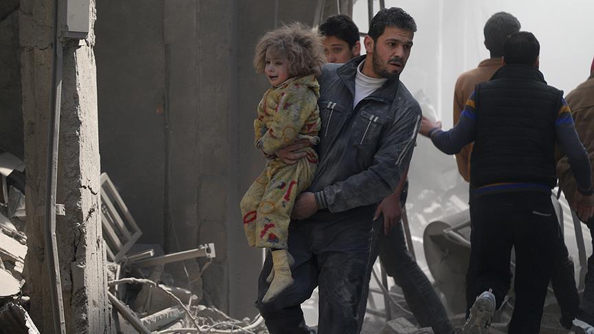 ارتفاع قتلى قصف"حمورية" بريف دمشق إلى 17