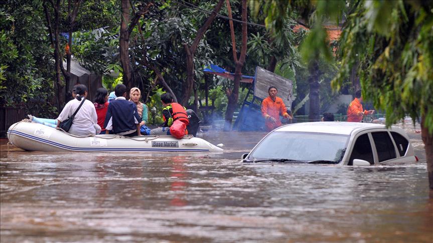 Indonesia: 5 dead in flooding in Sumatra island