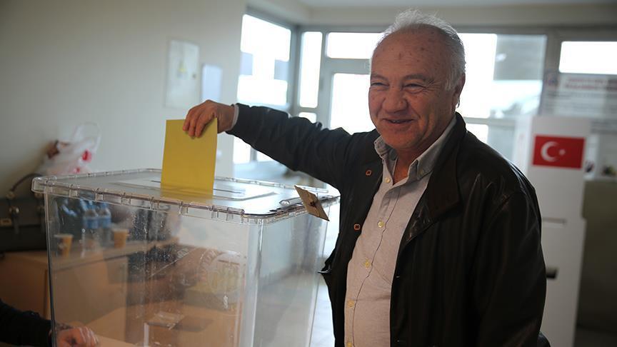 Referendumi në Turqi, nisin votimet në pikat doganore