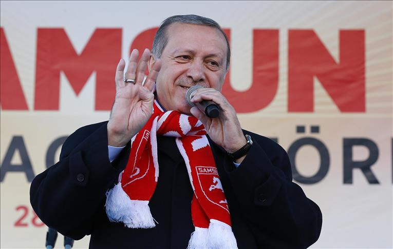 Turquie : Erdogan maintient le cap