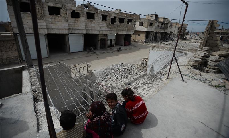 Се враќа животот во сирискиот Ал Баб, децата сонуваат за училишните клупи