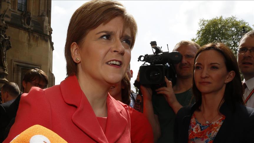 Scottish lawmakers back 'IndyRef2'