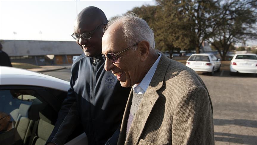 South Africa's anti-apartheid hero laid to rest