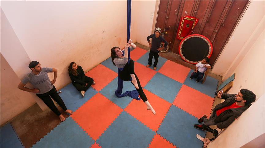Arts of the circus cheer hearts of siege-weary Gazans